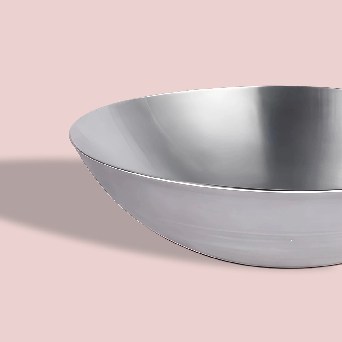 Wok en inox à manche