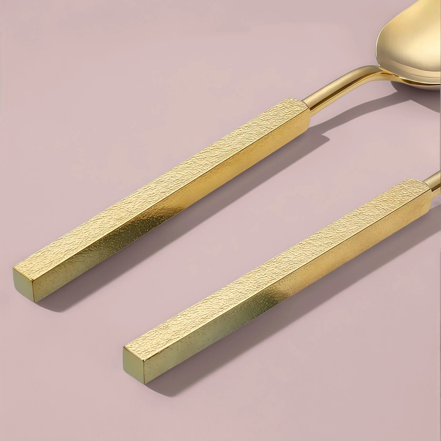 Ensemble de couverts en inox