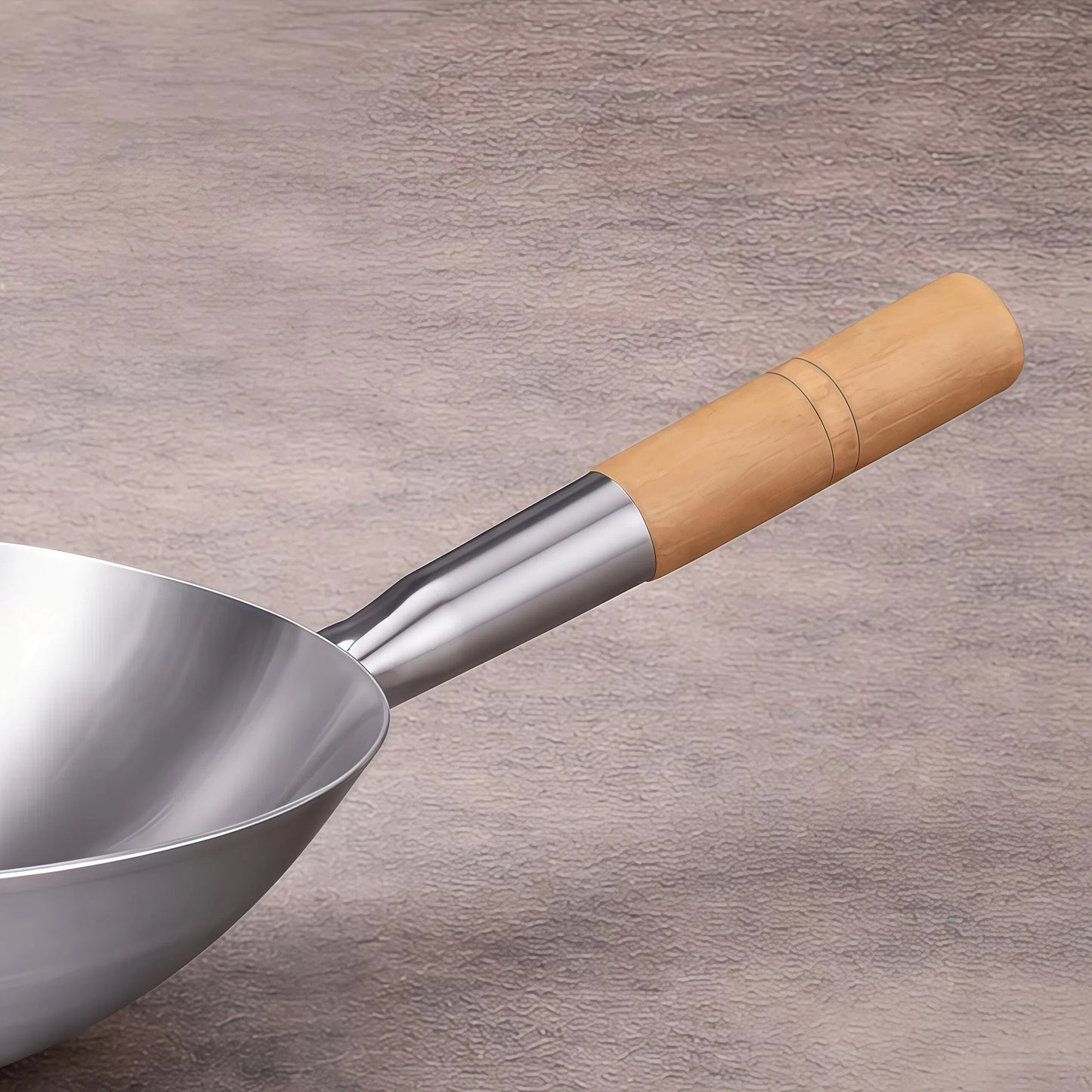 Wok en inox à manche