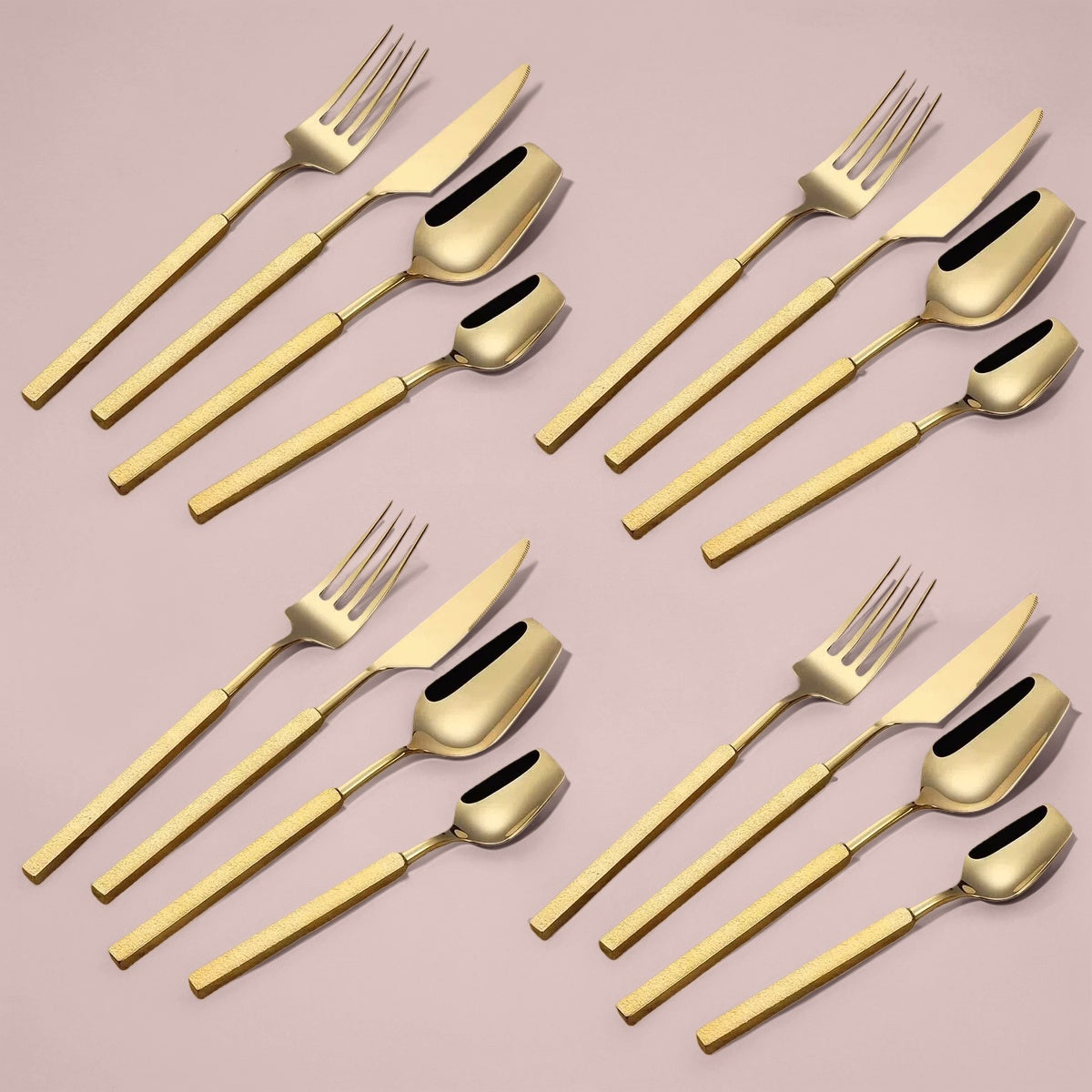 Ensemble de couverts en inox